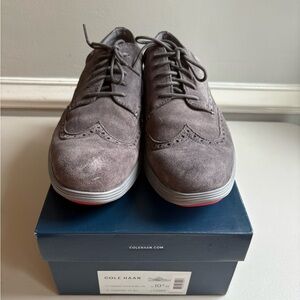 Cole Haan Original Grand Wingtip Oxford | Men’s Size 10.5 | Grey Suede|